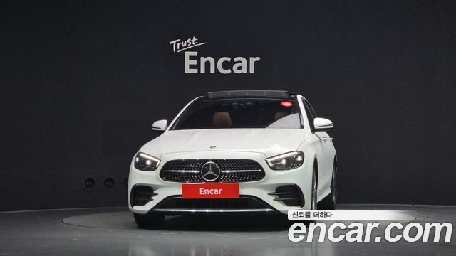 Mercedes-Benz E-Class 2021 — photo 3