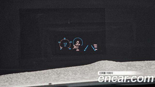 Mercedes-Benz E-Class 2021 — photo 17