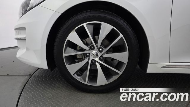 Kia K5 2018 — photo 5