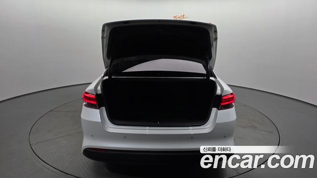 Kia K5 2018 — photo 26