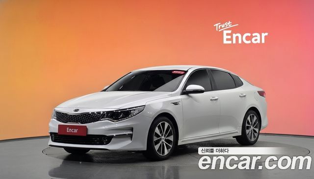 Kia K5 2018 — photo 1