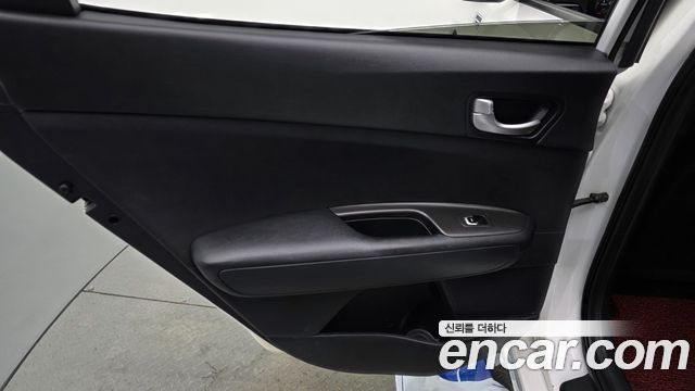Kia K5 2018 — photo 15