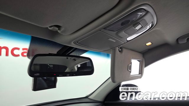 Kia K5 2018 — photo 30