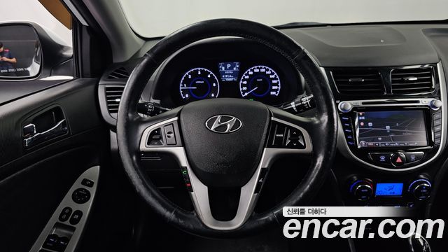 Hyundai Accent 2014 — photo 19