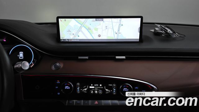 Genesis GV70 2021 — photo 18