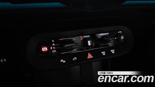 Mini Cooper 2025 — photo 12