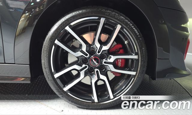 Mini Cooper 2025 — photo 7