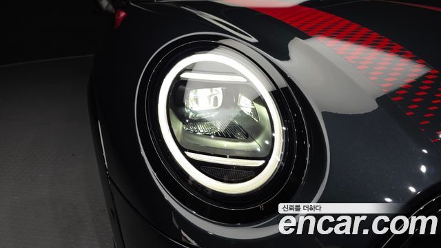 Mini Cooper 2025 — photo 8