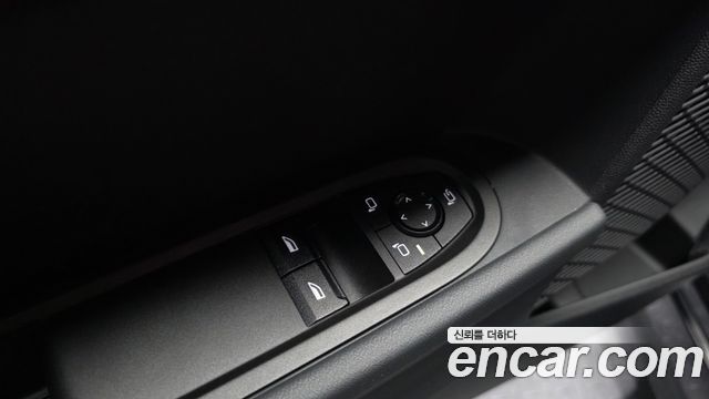 Mini Cooper 2025 — photo 30