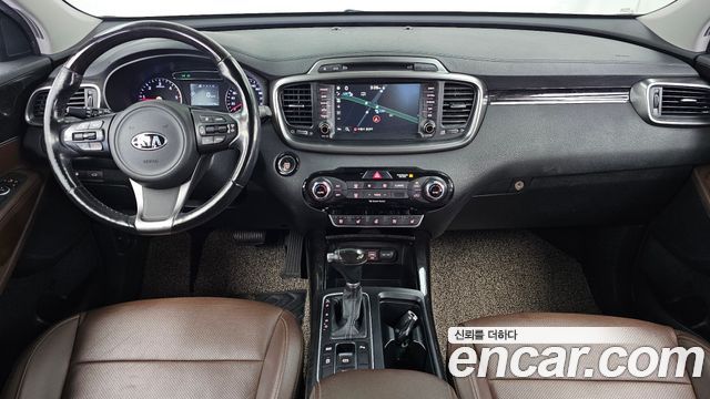 Kia Sorento 2016 — photo 10