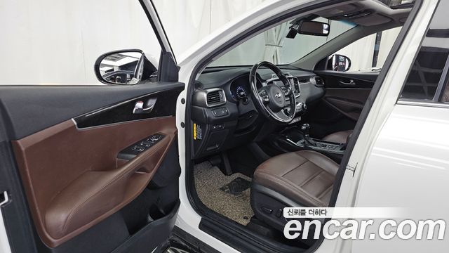 Kia Sorento 2016 — photo 13