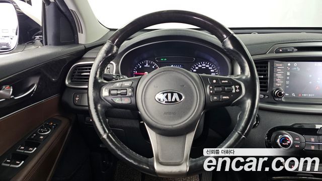 Kia Sorento 2016 — photo 19