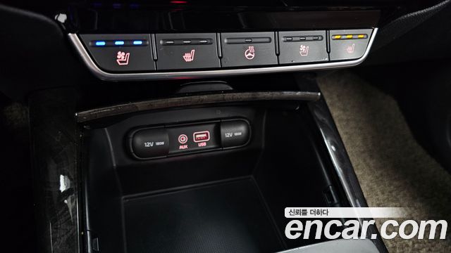 Kia Sorento 2016 — photo 31