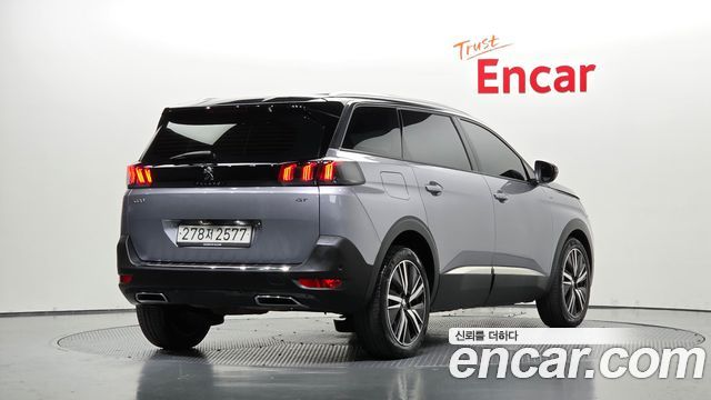 Peugeot 5008 2024 — photo 2