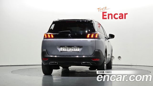 Peugeot 5008 2024 — photo 4