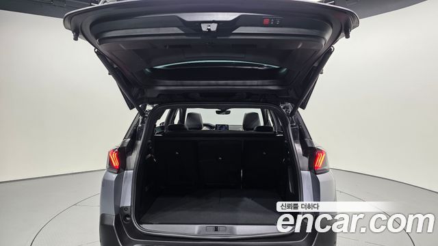Peugeot 5008 2024 — photo 26