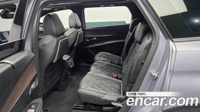 Peugeot 5008 2024 — photo 16