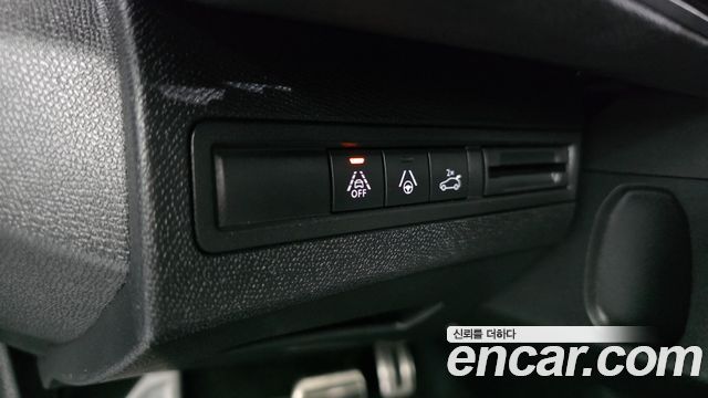 Peugeot 5008 2024 — photo 31