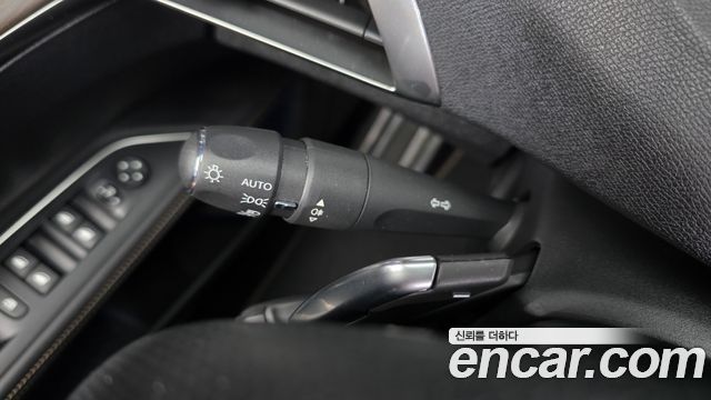 Peugeot 5008 2024 — photo 32