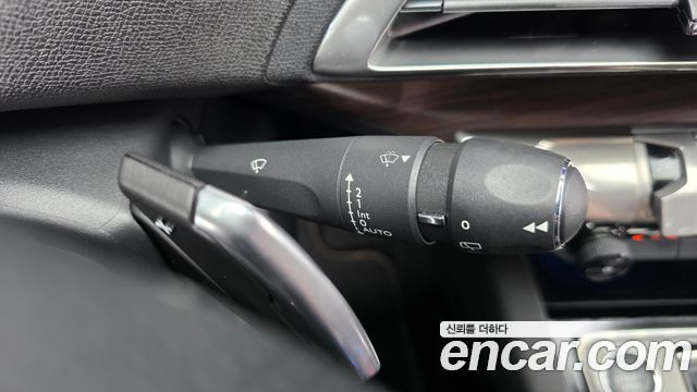 Peugeot 5008 2024 — photo 33