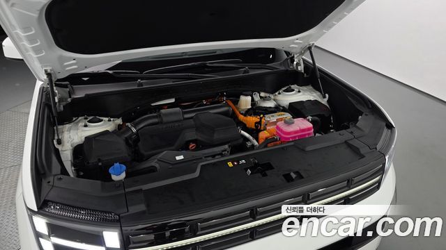 Hyundai Santafe 2025 — photo 6