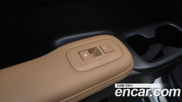 Hyundai Santafe 2025 — photo 25