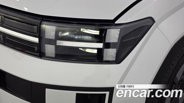 Hyundai Santafe 2025 — photo 8