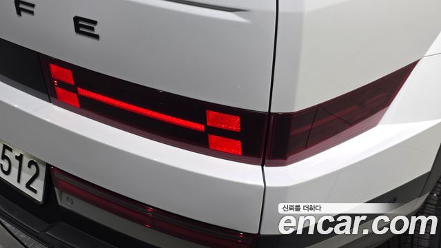 Hyundai Santafe 2025 — photo 9