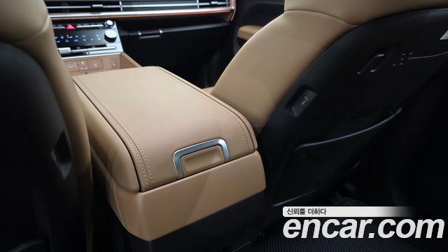 Hyundai Santafe 2025 — photo 34