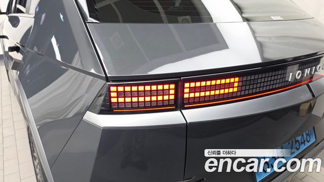 Hyundai Ioniq5 2023 — photo 9