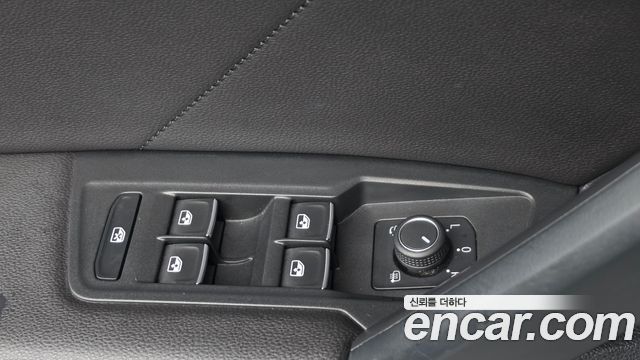 Volkswagen Tiguan 2023 — photo 19
