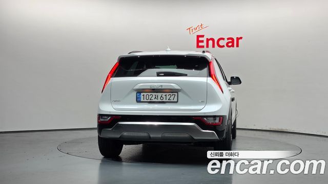 Kia Niro 2022 — photo 4