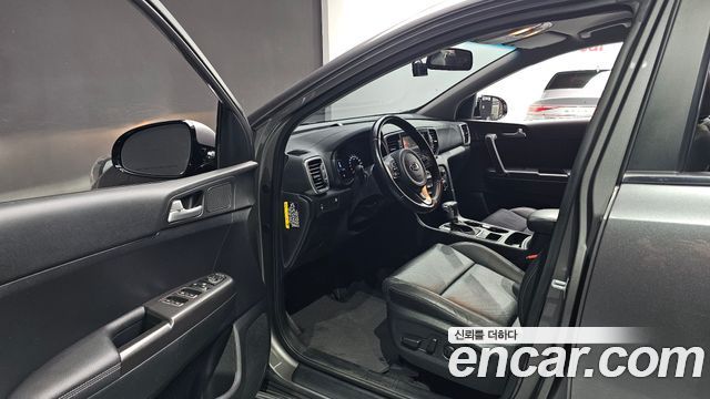 Kia Sportage 2018 — photo 10