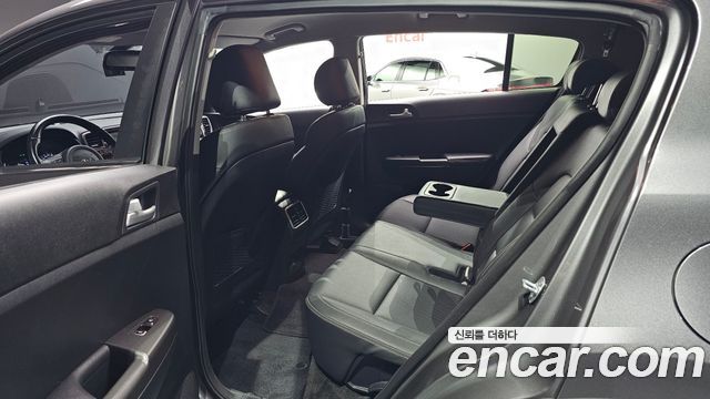 Kia Sportage 2018 — photo 11