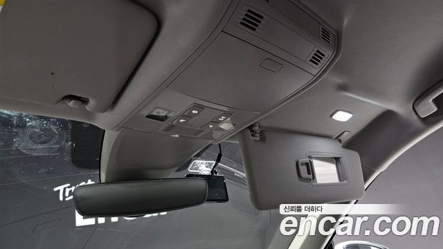 Volkswagen Tiguan 2020 — photo 19