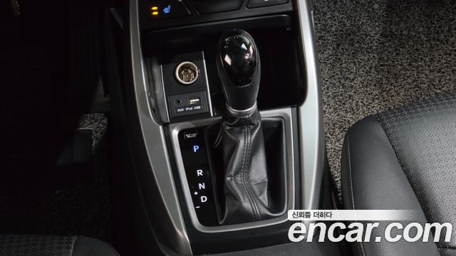 Hyundai AVANTE 2015 — photo 12