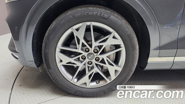 Genesis GV70 2023 — photo 5