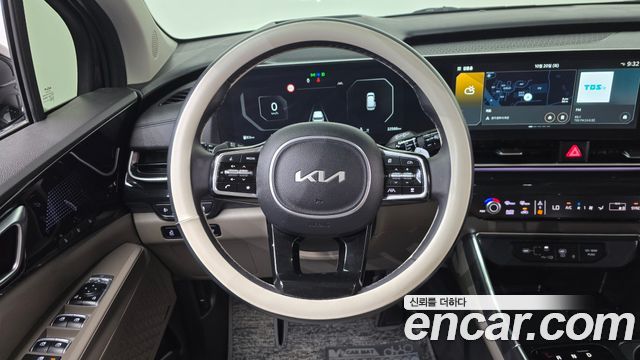 Kia Canival 2024 — photo 12