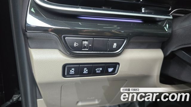 Kia Canival 2024 — photo 16