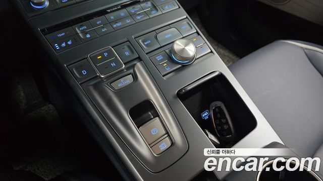 Hyundai Nexo 2024 — photo 12