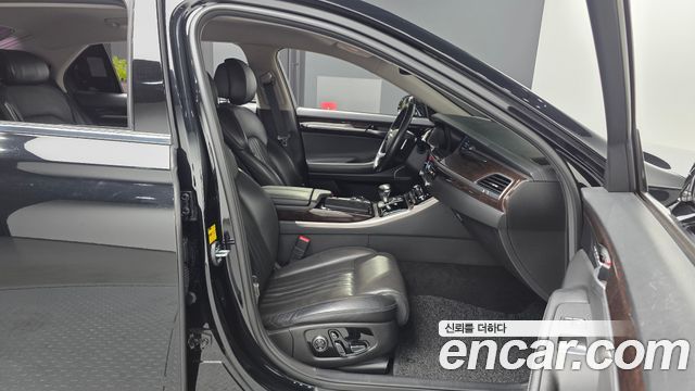 Genesis EQ900 2016 — photo 11