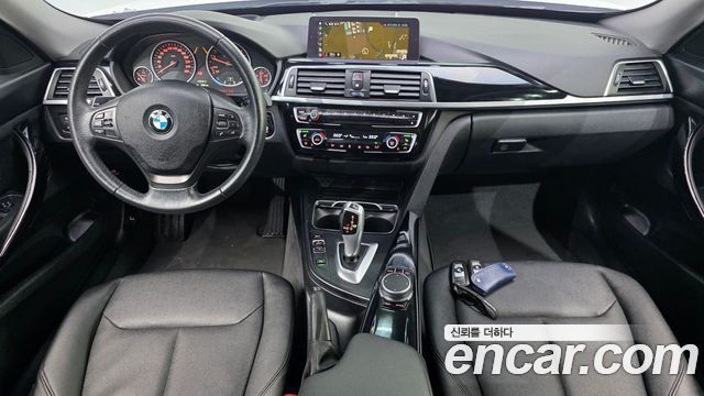 BMW Gran Turismo 2018 — photo 10