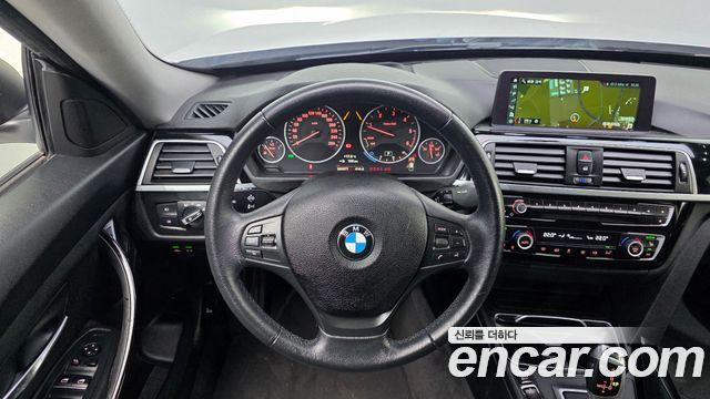 BMW Gran Turismo 2018 — photo 23