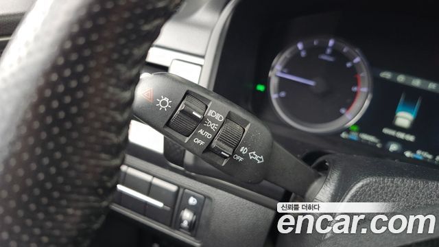 KG Mobility Rexton 2021 — photo 33