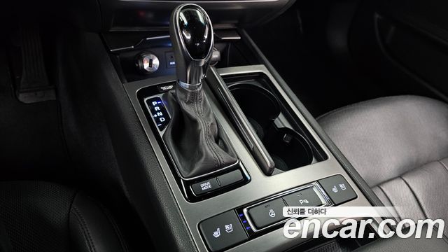 Hyundai Genesis 2014 — photo 12