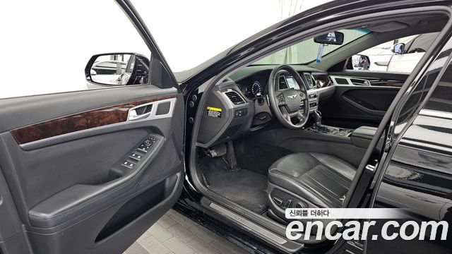 Hyundai Genesis 2014 — photo 13