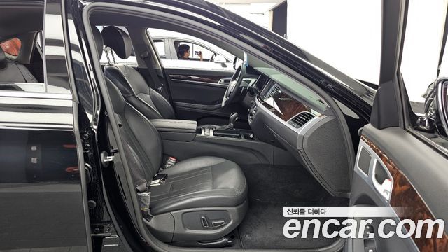 Hyundai Genesis 2014 — photo 17