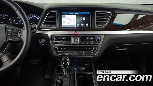 Hyundai Genesis 2014 — photo 22