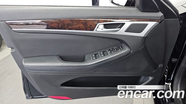 Hyundai Genesis 2014 — photo 14