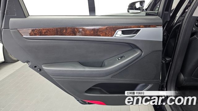 Hyundai Genesis 2014 — photo 15
